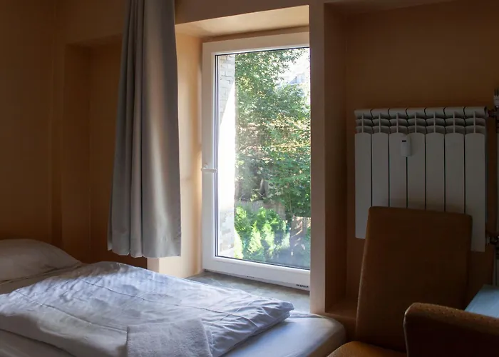 Pension 11 Apartments By Lorenc Berlin